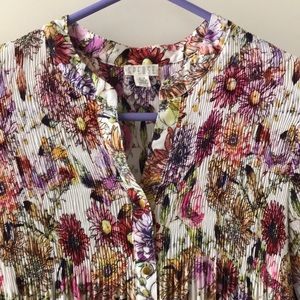 Colorful floral tunic blouse size small